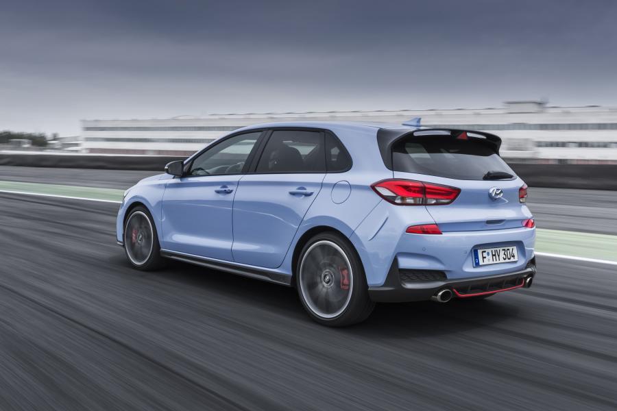  Hyundai i30 N 2017 года  (WW) (фото 20 из 47)